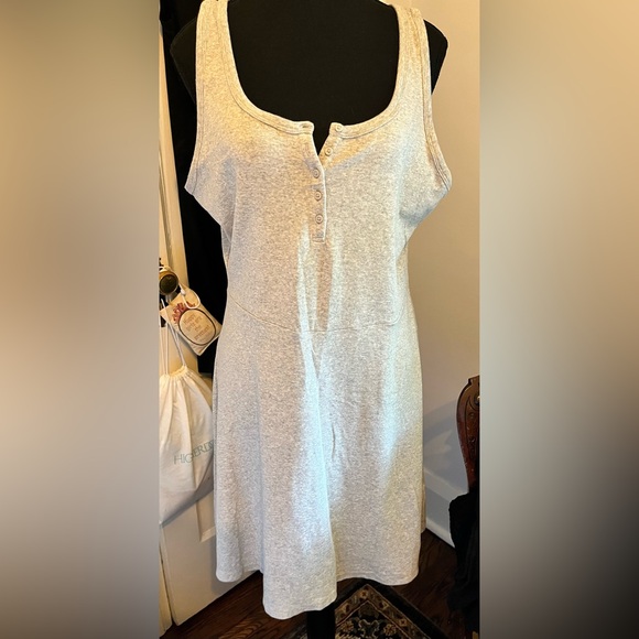 GAP Soft grey fit and flare button up skater dress sz LG - Picture 2 of 5